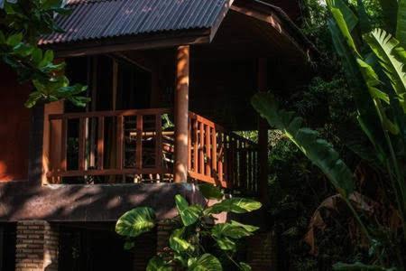 Fish House Hotel Koh Chang Exterior photo